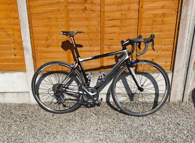 Holdsworth Stelvio Road Bike, Medium Carbon Frame, Shimano Ultegra 10-Speed