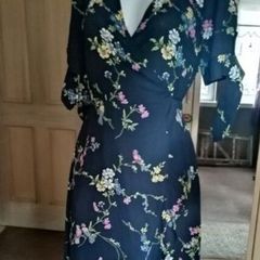 beautiful new oacis wrap over dress