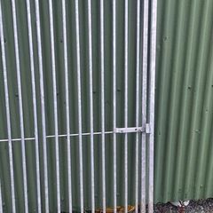 dog kennels