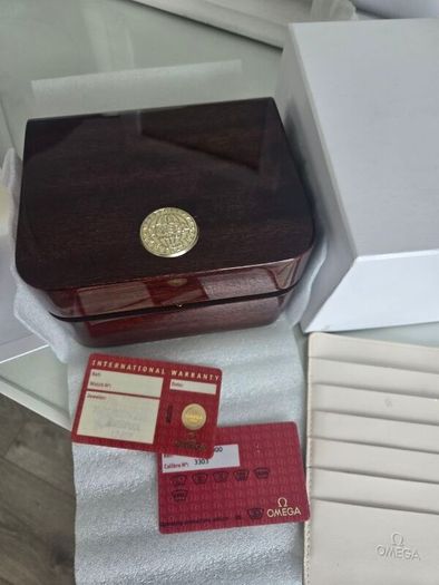 Omega Speedmaster Broad Arrow