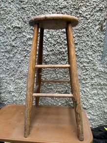 Bar stool