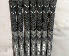 Golf pride mcc plus 4 midsize grips (new)