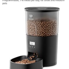 Automatic cat feeder with WiFi