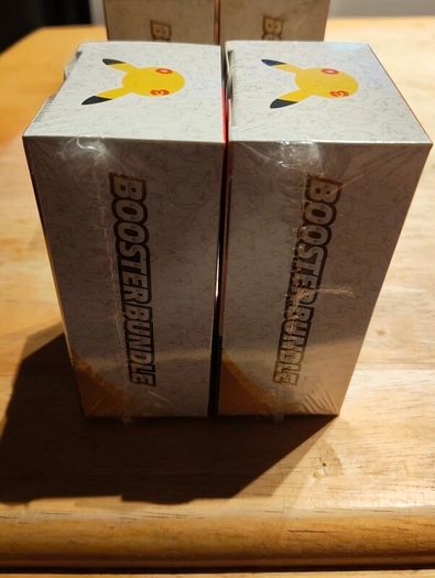Pokemon Tcg 30th Anniversary Booster Bundle X4 English Sealed