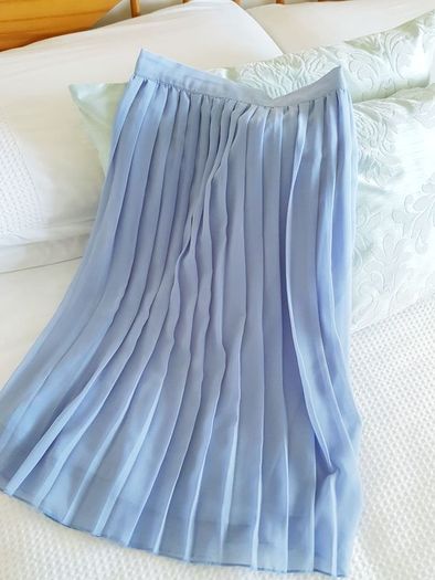 Baby Blue Midi Pleated Skirt - Size 6