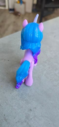 4euro Each - Select in comments - New Generation Moulded 3 inch  Figure Sparkle Glitter Hasbro Crystal Adventure MLP G5 My Little Pony