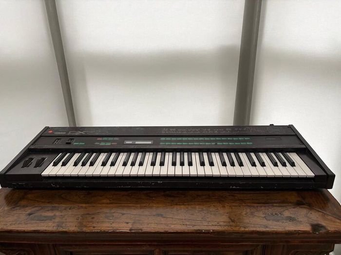 Yamaha DX7 Keyboard