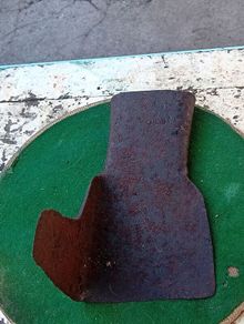 Turf spade