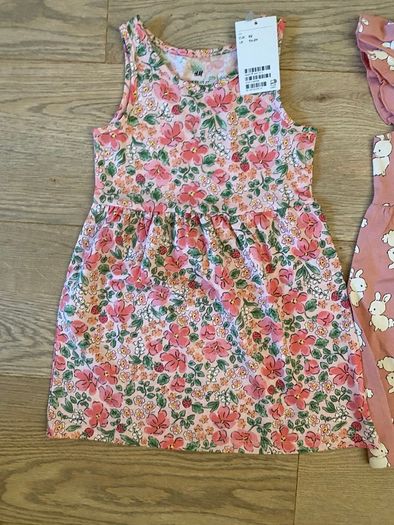 Girls dresses, Frozen pyjamas and hair clips