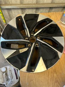 vw id4 alloy wheel 19"