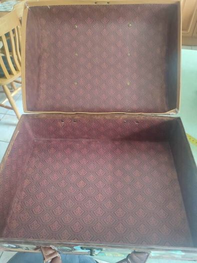 Paris/Travel themed storage box
