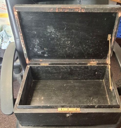 Genuine Crown Stamped dispatch box