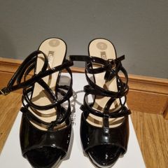 Black GUESS strappy sandals 39