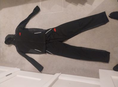 teenager tracksuit