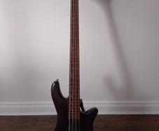 Schecter Stiletto Studio 8 Bass