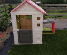 kids playhouse