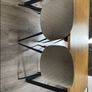 table with 4 chairs Image 7