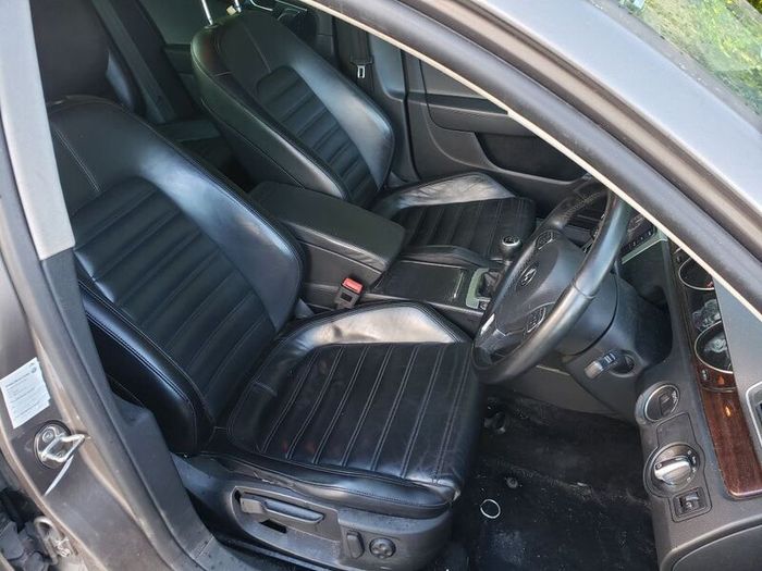 2011 Volkswagen Passat 1.6 TDI Breaking