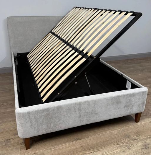 E200 Off.....leo Gas Lift Double Beds.now E289