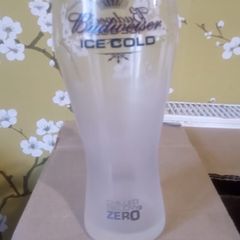 pint glasses