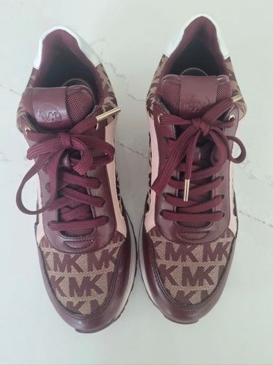 Never Worn Michael Kors Runners