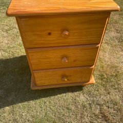 pine 3-Drawer bedside locker