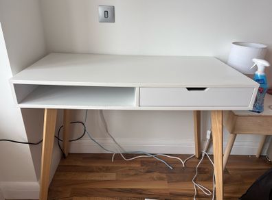 Jysk Desk