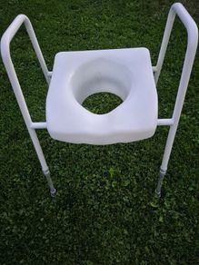 Free Toilet seat aid
