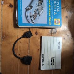Toyota Corolla 97-02 Manuals and diagnostic lead