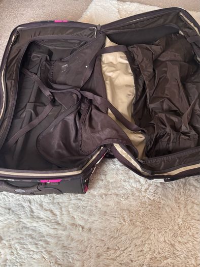 roxy suitcase