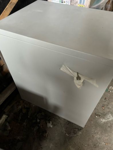 Office metal filing cabinet with locking key