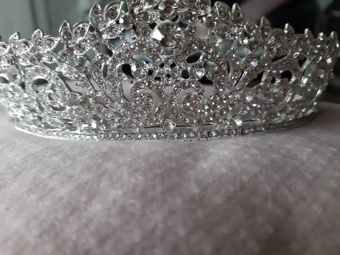 Bride's Crystal Head Piece