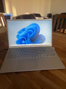 Dell Inspiron 15 5502