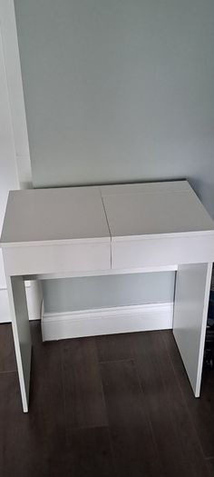 White Ikea dressing table