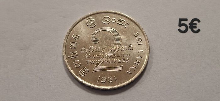 Coins,pound,cent,dollar,penny,rupee,millieme,fils,shilling,centavos,pesos,piastre,paise,pesetas,ore