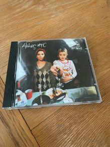 Alisha's Attic - Alisha Rules the World
