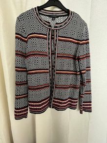 Knitted Jacket / Cardigan