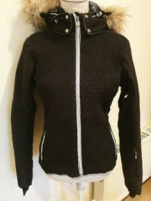 Dare2b ladies or girls ski jacket to fit uk 6-10 RRP270EURO
