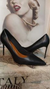 Black High Heels Size 10