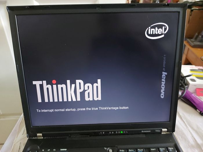 Lenovo T60p IBM Thinkpad, in excellent cosmetic condition, Battery is Good but states Error with Date & Time, and displays Lock Sign