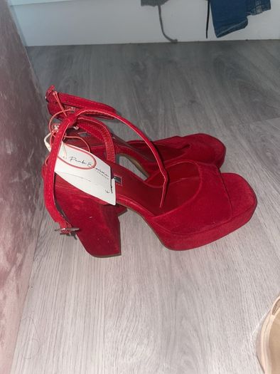 heels