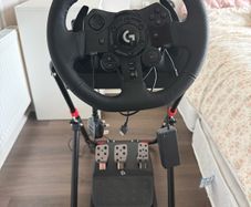 Logitech G923 Wheel, Pedals and Frame