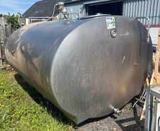 Milk tank
