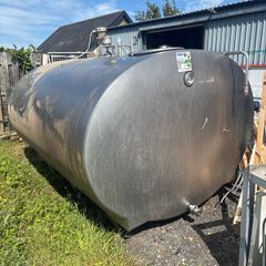 Milk tank