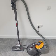 Dyson DC28c vacuum cleaner - excellent condition