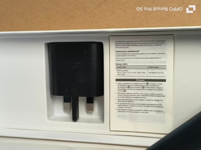 Official Genuine Samsung Wireless Charger Trio 3-in-1 Charging - Ep-p6300tbeggb