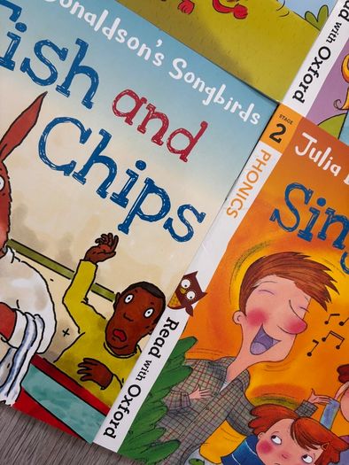 NEW Early Readers Phonics Books by Julia Donaldson - Read with Oxford