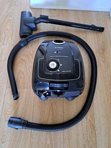 Vacuum Cleaner - Bosch Series 4