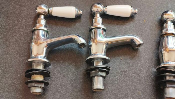 GoodHome Brean Traditional Basin Pillar Tap