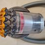 Dyson vacuum cleaner Image 2